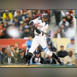 Munenori Kawasaki Autographed 16x20 Photo